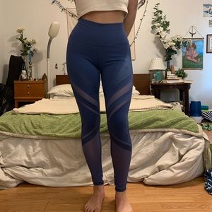 Alo Yoga High Waist Epic blue Cobalt Leggings sz S